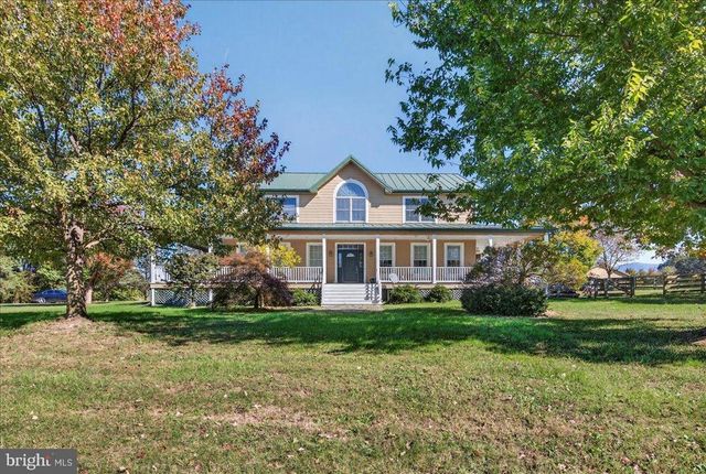 239 MT CARMEL RD, Luray, VA 22835