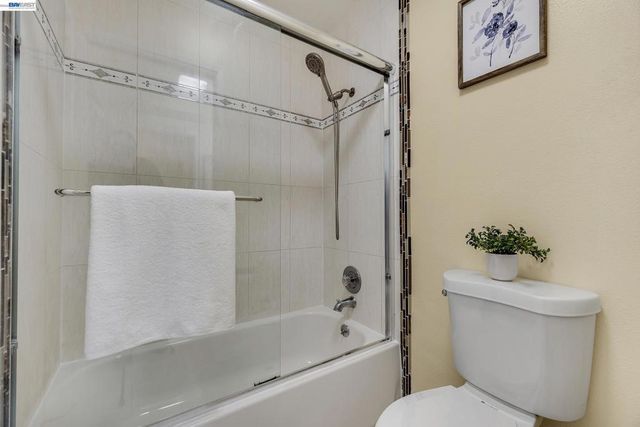 1029 Cheryl Ann Cir 67, Hayward, CA 94544