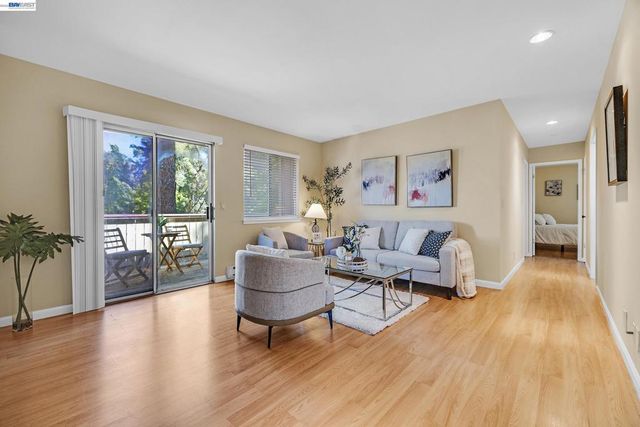 1029 Cheryl Ann Cir 67, Hayward, CA 94544