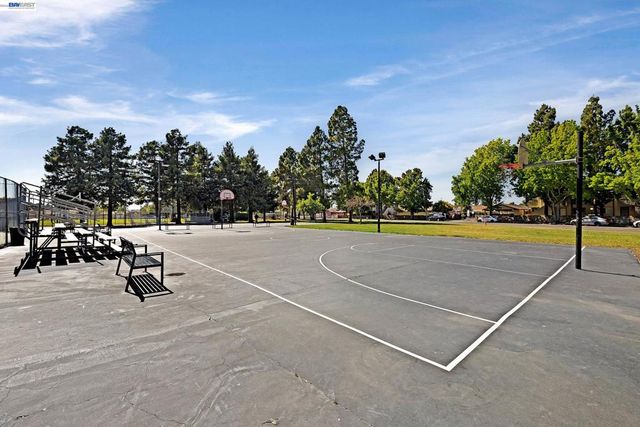 1029 Cheryl Ann Cir 67, Hayward, CA 94544