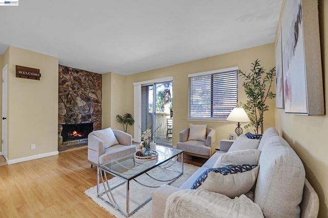 1029 Cheryl Ann Cir 67, Hayward, CA 94544