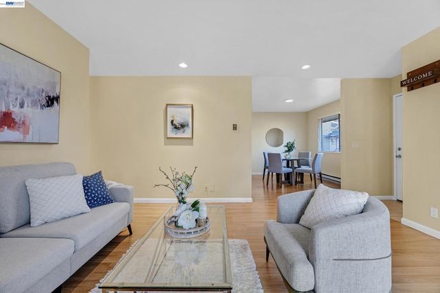 1029 Cheryl Ann Cir 67, Hayward, CA 94544