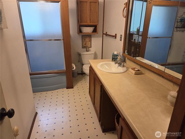 10 Creek Court, Brinnon, WA 98320