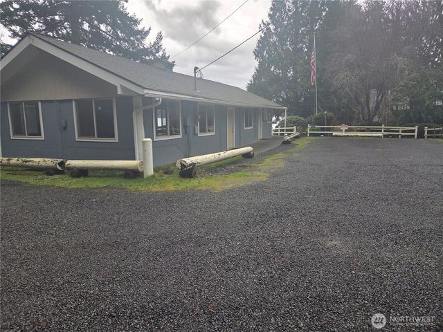 10 Creek Court, Brinnon, WA 98320