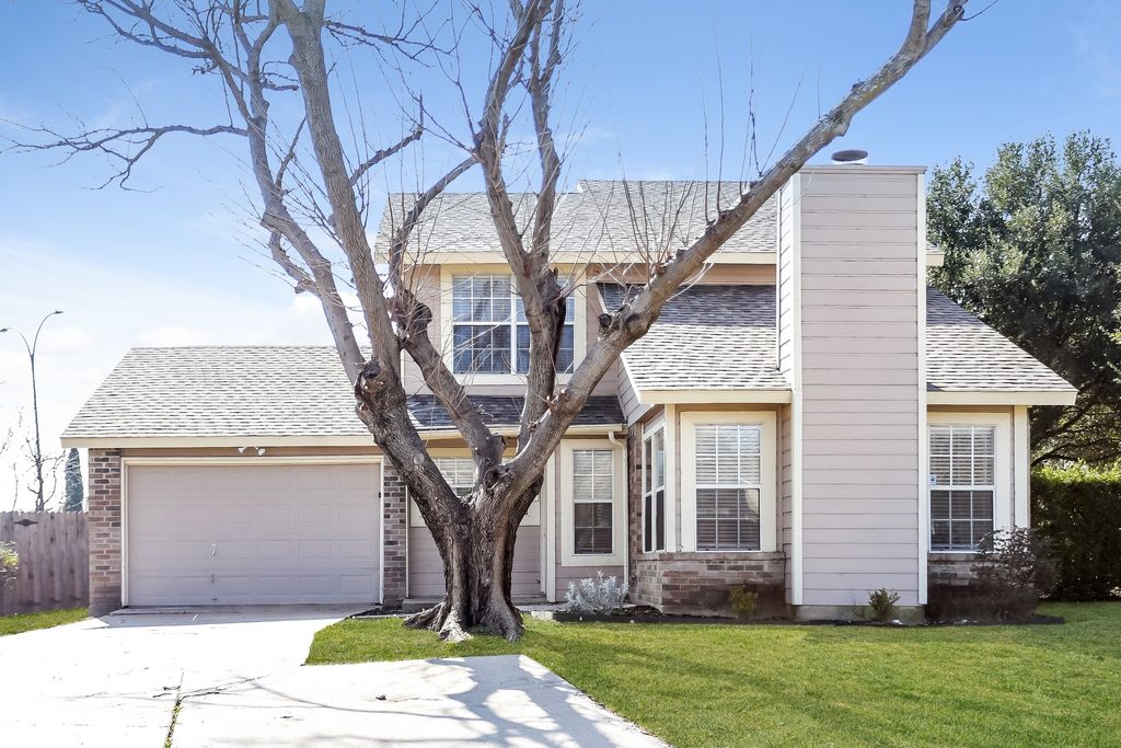 1400 Thackery Drive, Arlington, TX 76018