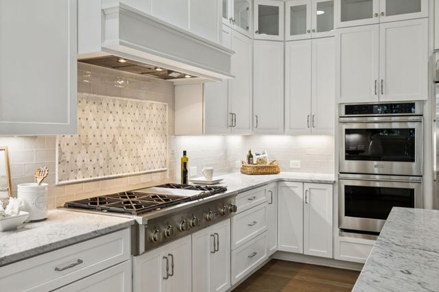 421 Glen West Dr, Nashville, TN 37215