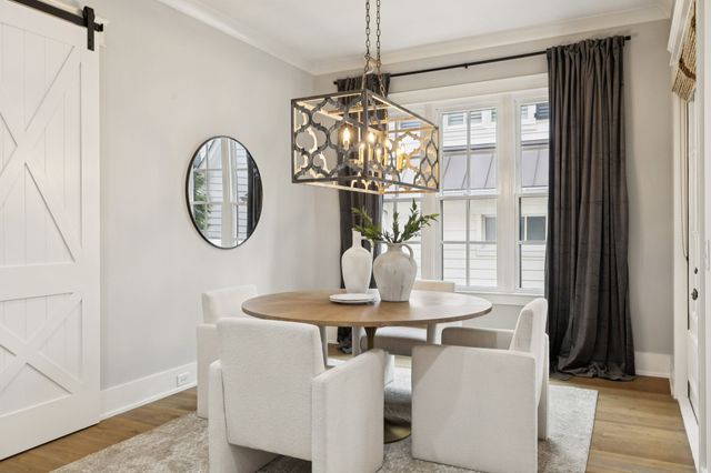 421 Glen West Dr, Nashville, TN 37215