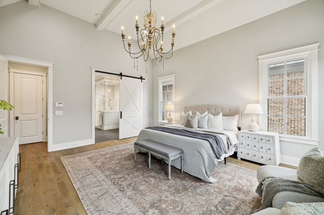 421 Glen West Dr, Nashville, TN 37215