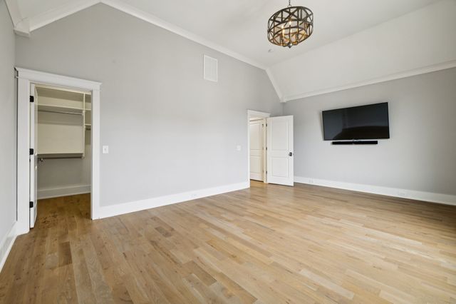 421 Glen West Dr, Nashville, TN 37215