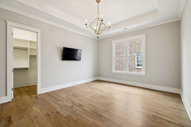 421 Glen West Dr, Nashville, TN 37215