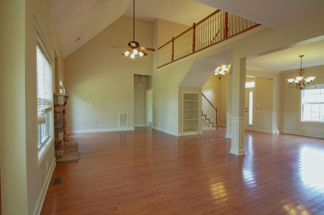 3695 Prestwicke Place, Adams, TN 37010