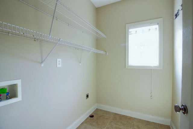 3695 Prestwicke Place, Adams, TN 37010