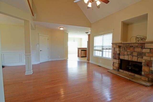 3695 Prestwicke Place, Adams, TN 37010