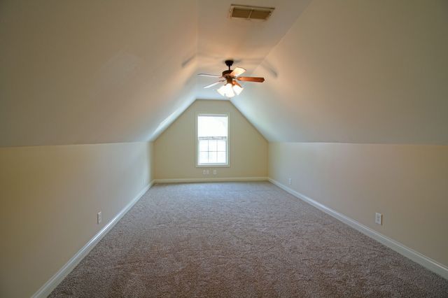 3695 Prestwicke Place, Adams, TN 37010