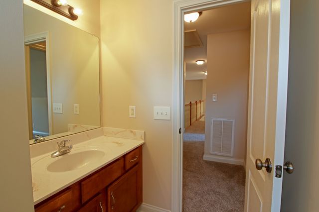 3695 Prestwicke Place, Adams, TN 37010