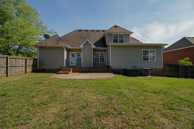 3695 Prestwicke Place, Adams, TN 37010