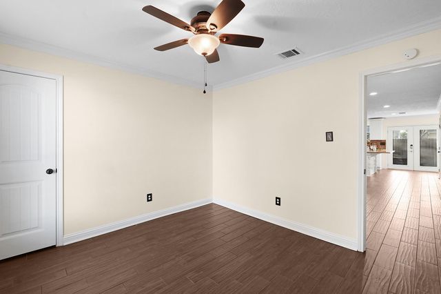 11611 Burlwood Drive, Houston, TX 77089