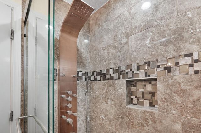 11611 Burlwood Drive, Houston, TX 77089