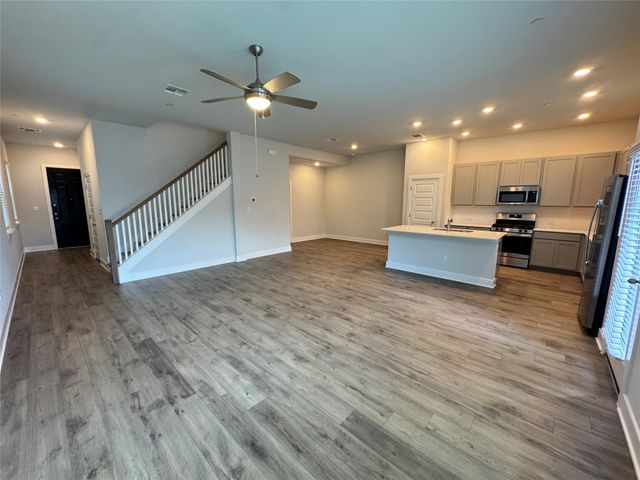 3000 Chisholm Trail RD 20, Round Rock, TX 78681