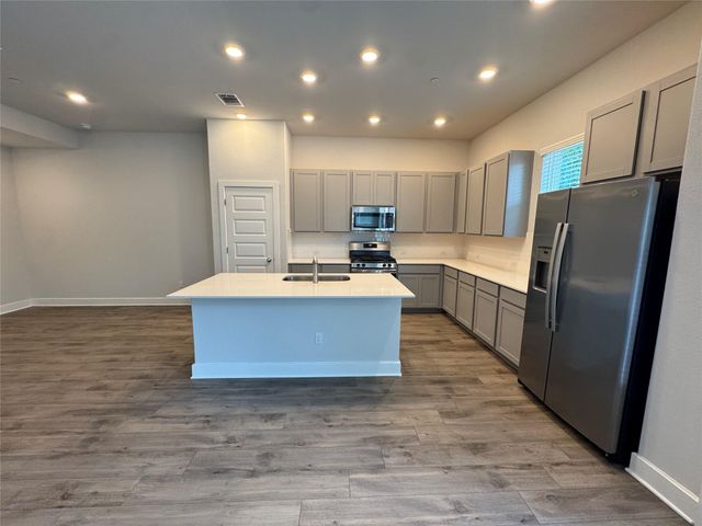 3000 Chisholm Trail RD 20, Round Rock, TX 78681