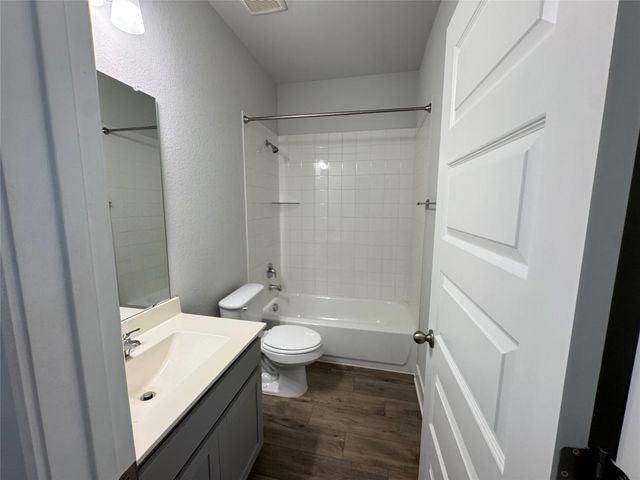 3000 Chisholm Trail RD 20, Round Rock, TX 78681