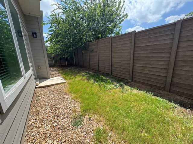 3000 Chisholm Trail RD 20, Round Rock, TX 78681