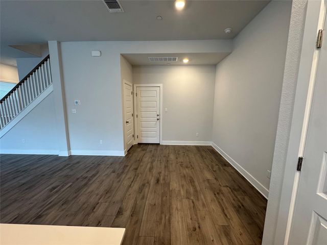 3000 Chisholm Trail RD 20, Round Rock, TX 78681
