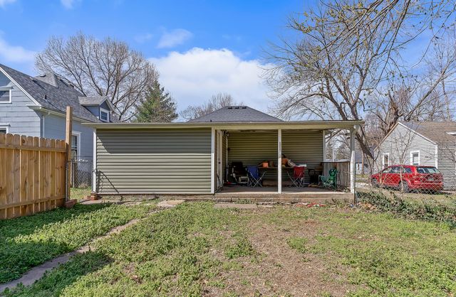 900 S Missouri Avenue, Springfield, MO 65806