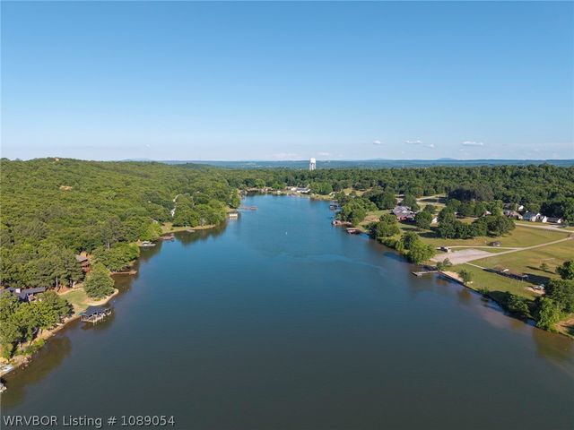 2511 Lakeside Drive, Greenwood, AR 72936