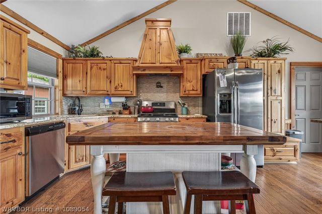 2511 Lakeside Drive, Greenwood, AR 72936
