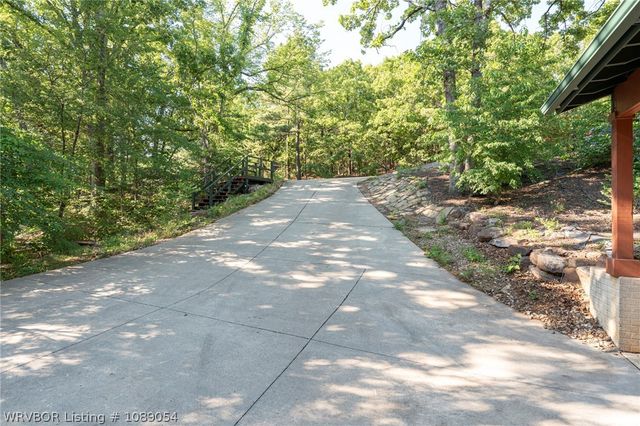 2511 Lakeside Drive, Greenwood, AR 72936