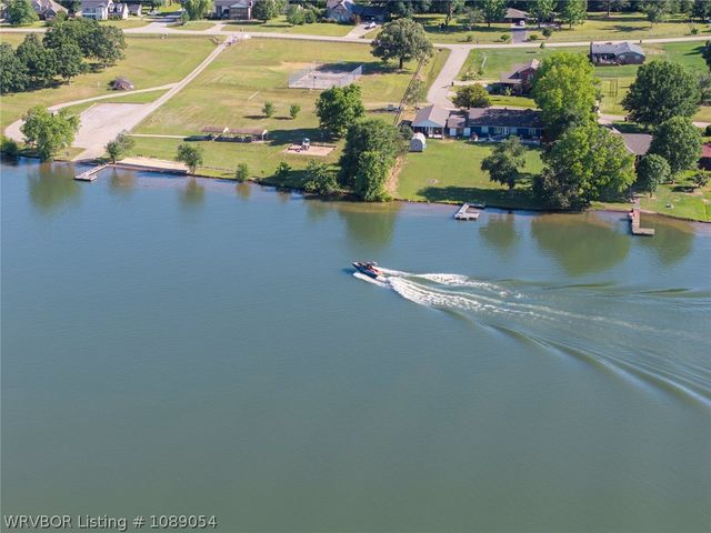 2511 Lakeside Drive, Greenwood, AR 72936