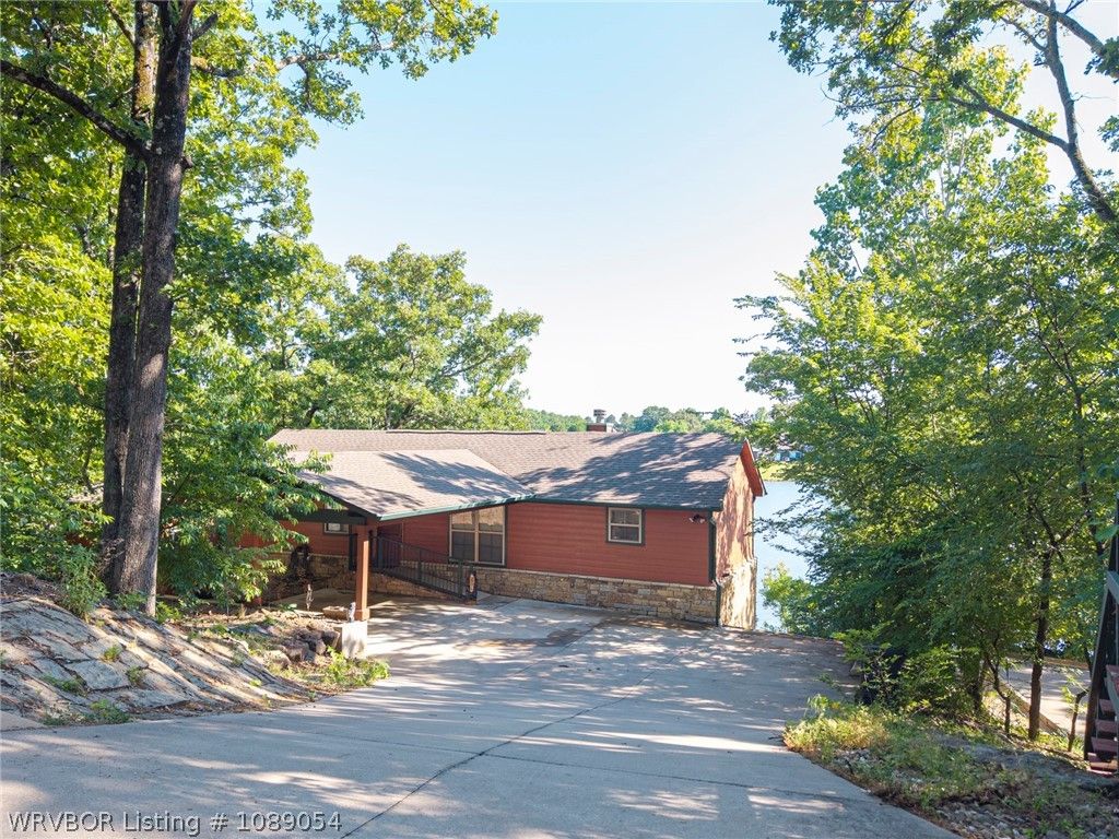 2511 Lakeside Drive, Greenwood, AR 72936