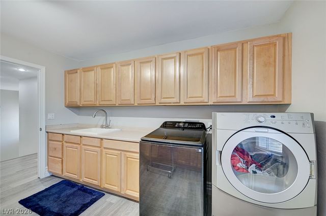 2391 Rainswept Avenue, Henderson, NV 89052