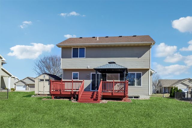 5928 NW 50th Street, Johnston, IA 50131