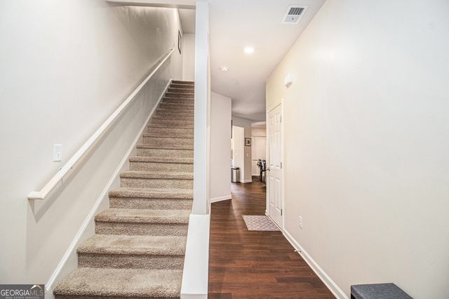 5642 Union Pointe Drive, Union City, GA 30291
