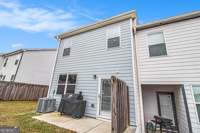 5642 Union Pointe Drive, Union City, GA 30291