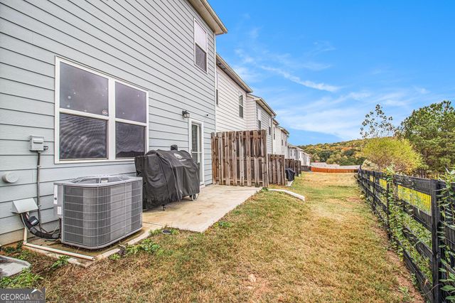5642 Union Pointe Drive, Union City, GA 30291