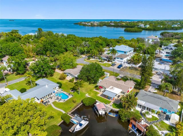 624 ORANGE STREET, Palm Harbor, FL 34683