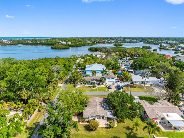 624 ORANGE STREET, Palm Harbor, FL 34683