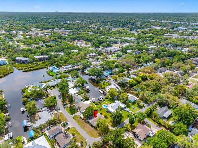 624 ORANGE STREET, Palm Harbor, FL 34683