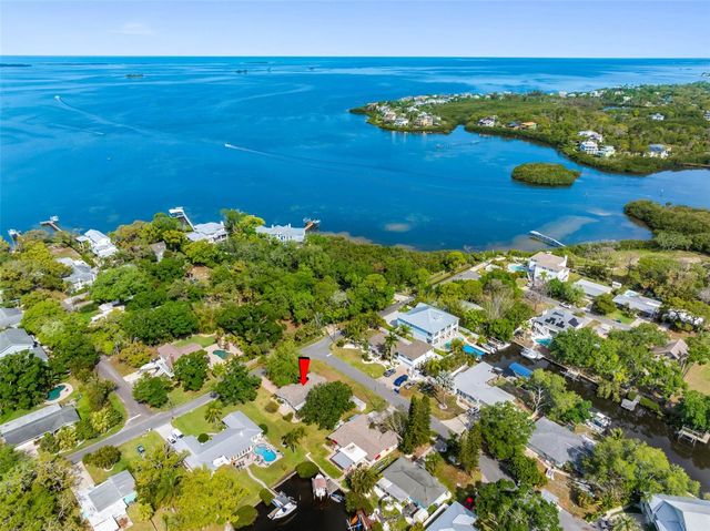 624 ORANGE STREET, Palm Harbor, FL 34683