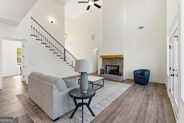 28 Bridgestone Way SE, Cartersville, GA 30120