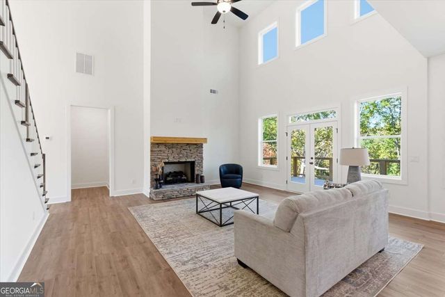 28 Bridgestone Way SE, Cartersville, GA 30120