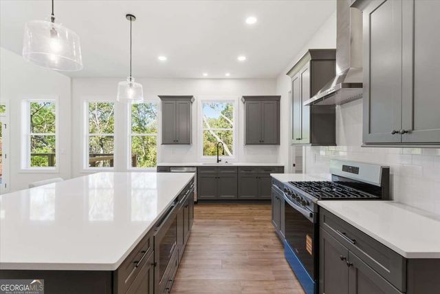 28 Bridgestone Way SE, Cartersville, GA 30120