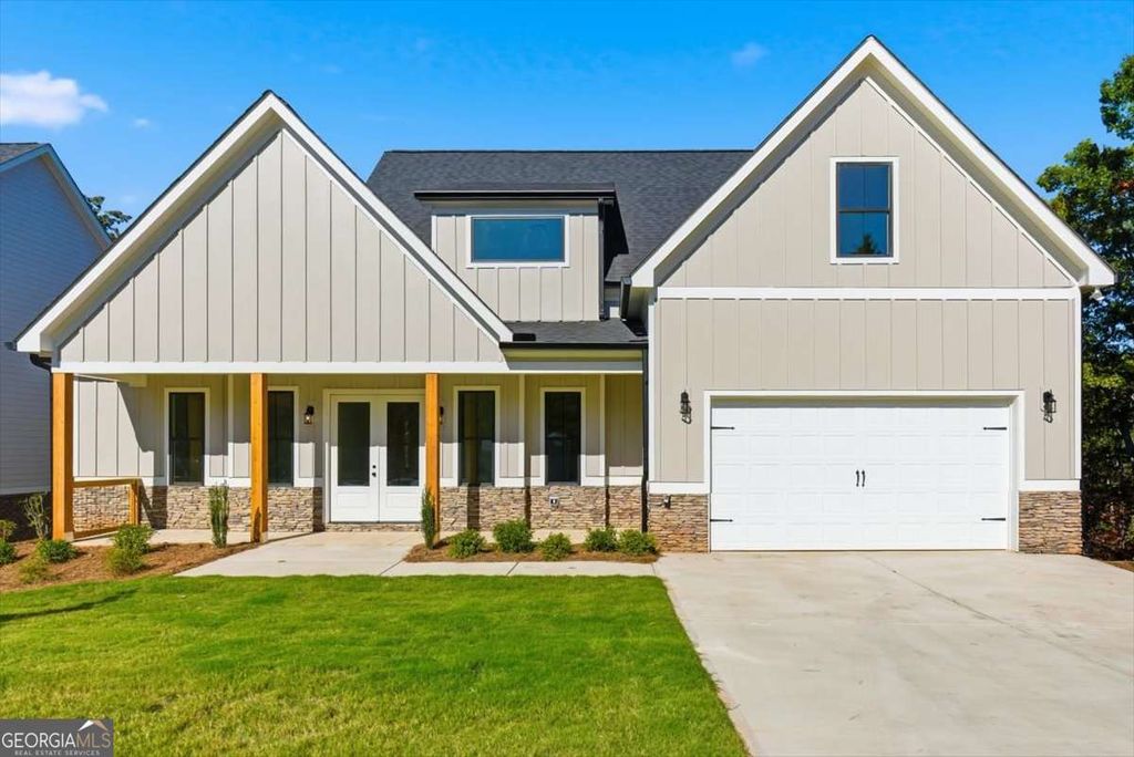 28 Bridgestone Way SE, Cartersville, GA 30120