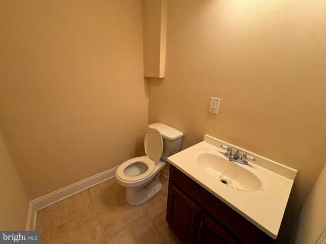 2214 N BOUVIER ST, Philadelphia, PA 19132