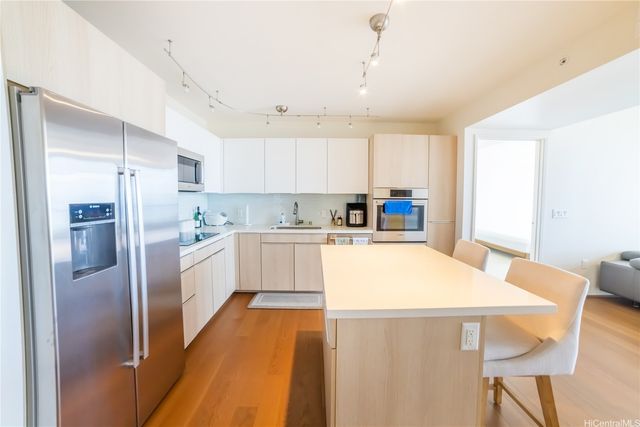 888 Kapiolani Boulevard 3808, Honolulu, HI 96813