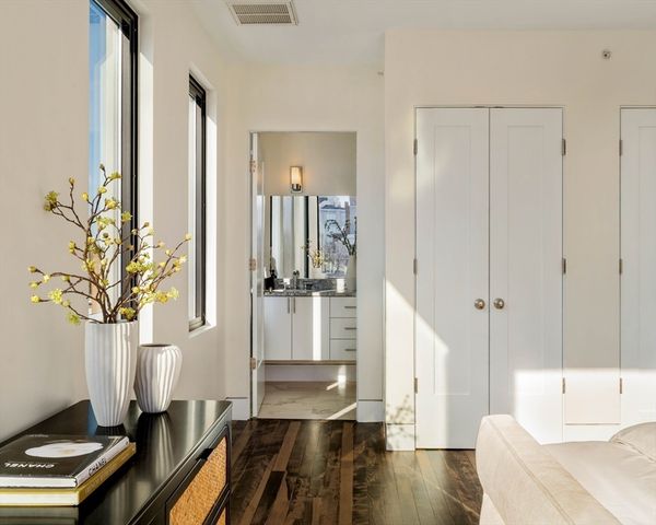 100 Pacific Street 10, Cambridge, MA 02139