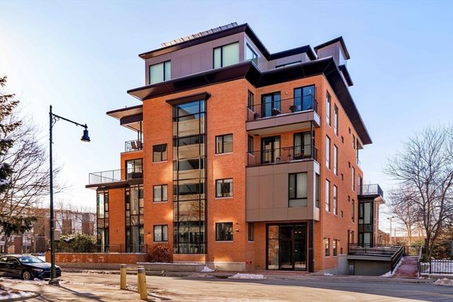 100 Pacific Street 10, Cambridge, MA 02139